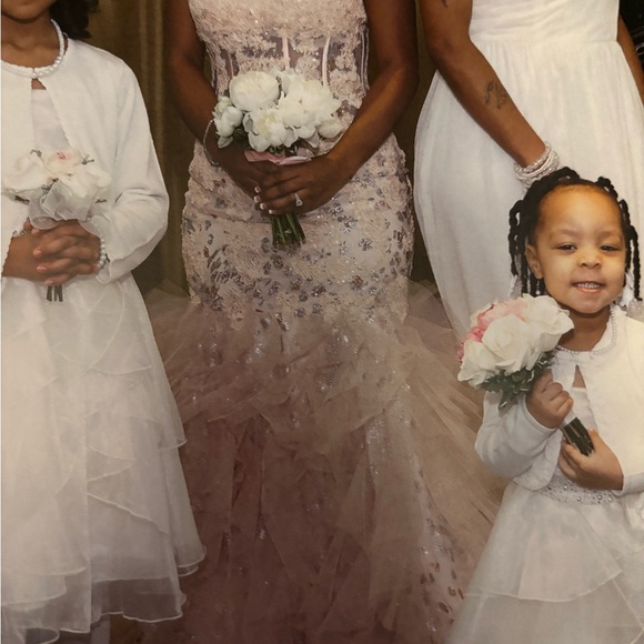 Cache - Picture 7 of 8